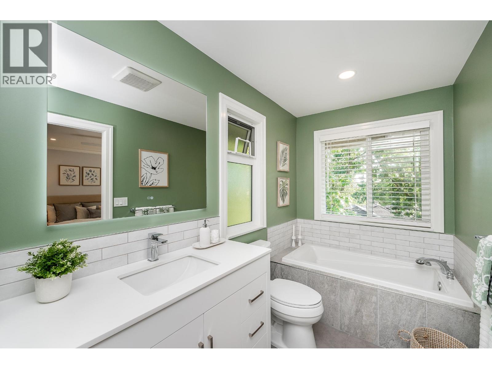 4 181 Ravine Drive, Port Moody, British Columbia  V3H 4T3 - Photo 21 - R3071920