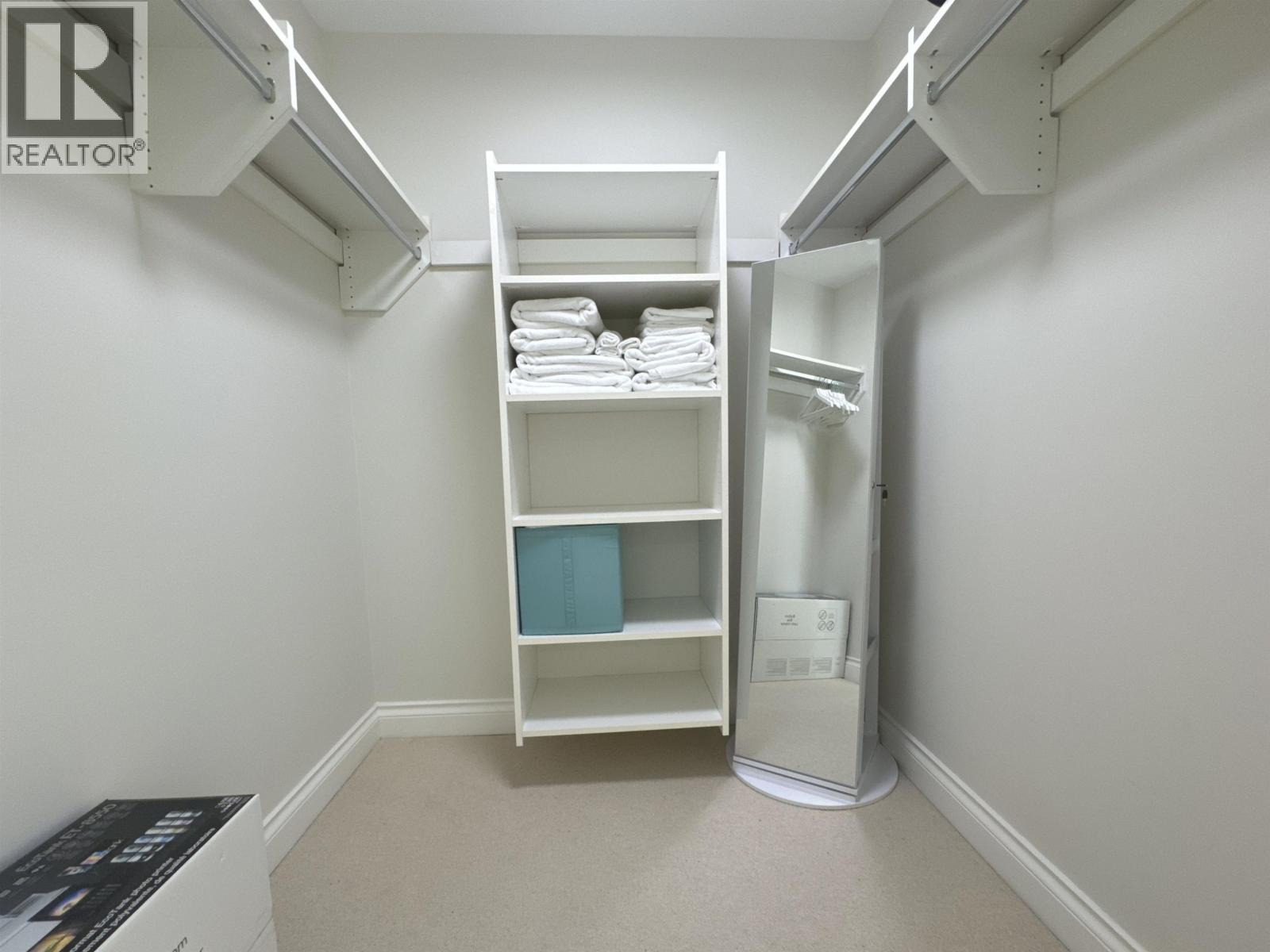 202 185 Victory Ship Way, North Vancouver, British Columbia  V7L 0G2 - Photo 13 - R3071933