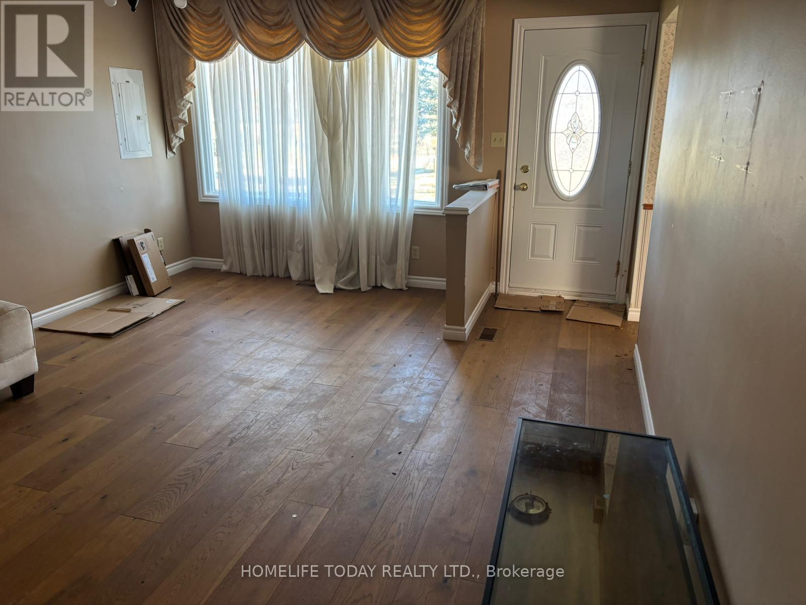 MAIN - 543 GLENDENE CRESCENT, Waterloo, Ontario