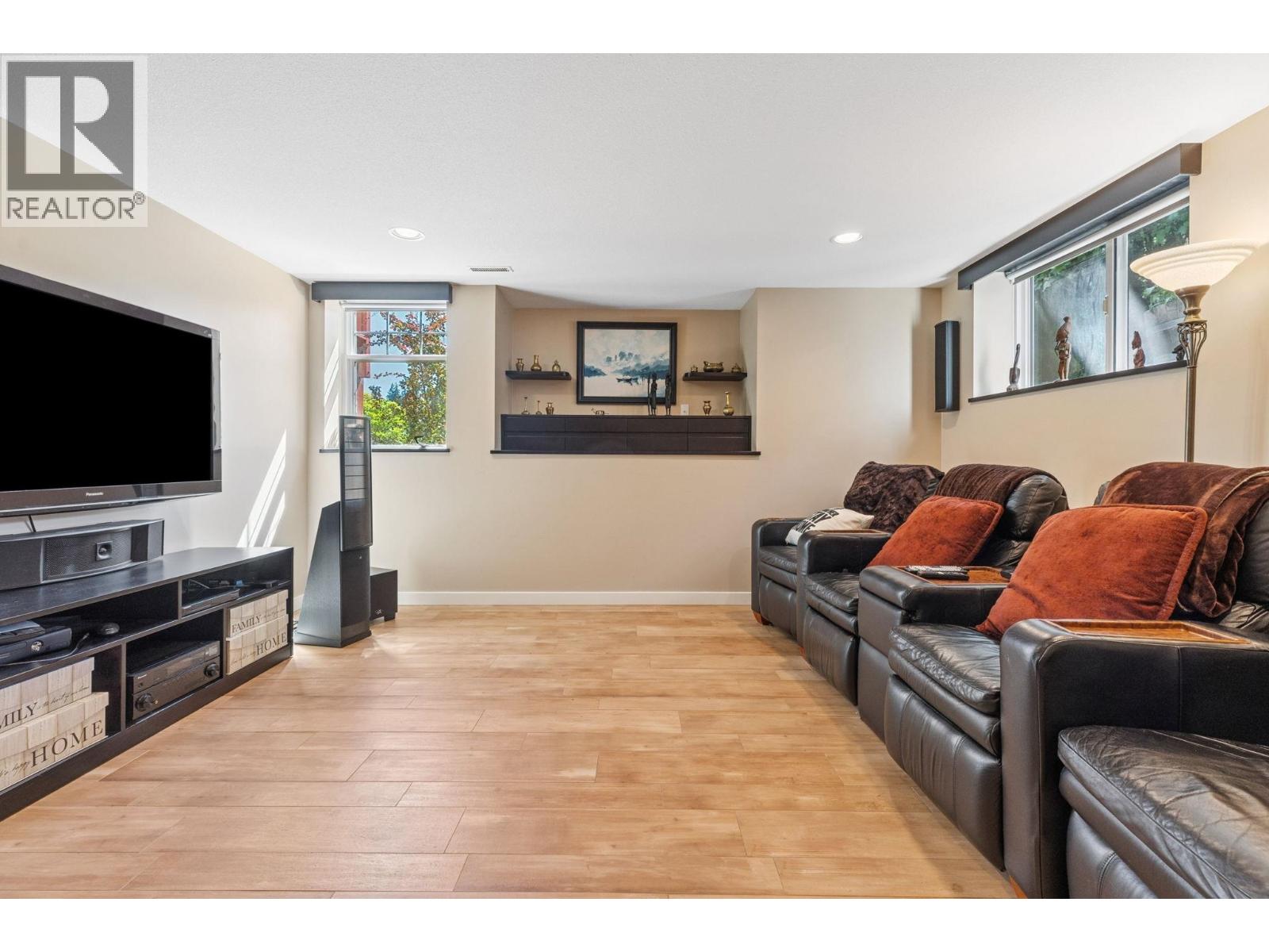 2172 Parkway Boulevard, Coquitlam, British Columbia  V3E 3N3 - Photo 27 - R3071932