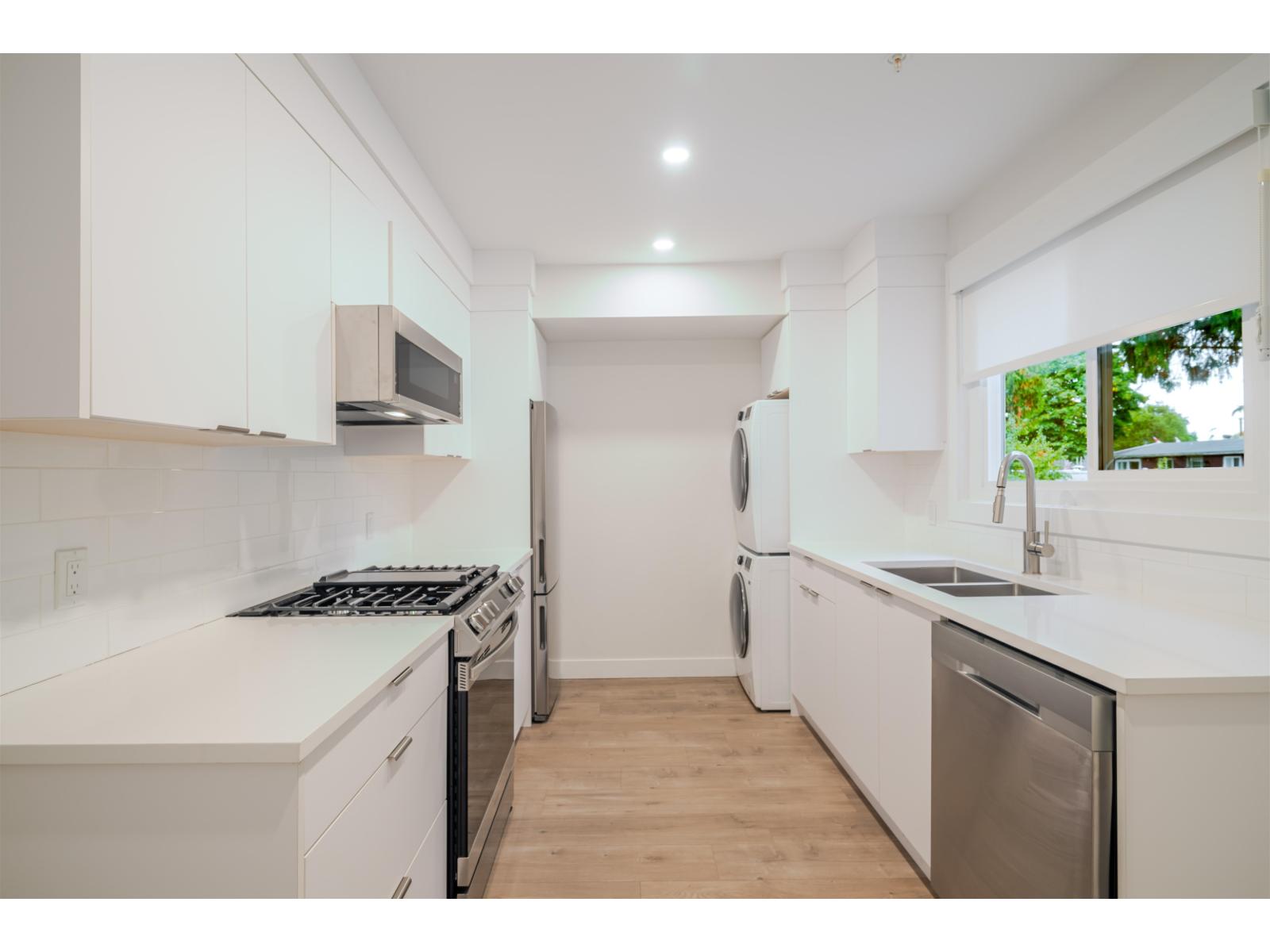 3 12317 Beecher Street, Surrey, British Columbia  V4A 3A7 - Photo 1 - R3071969