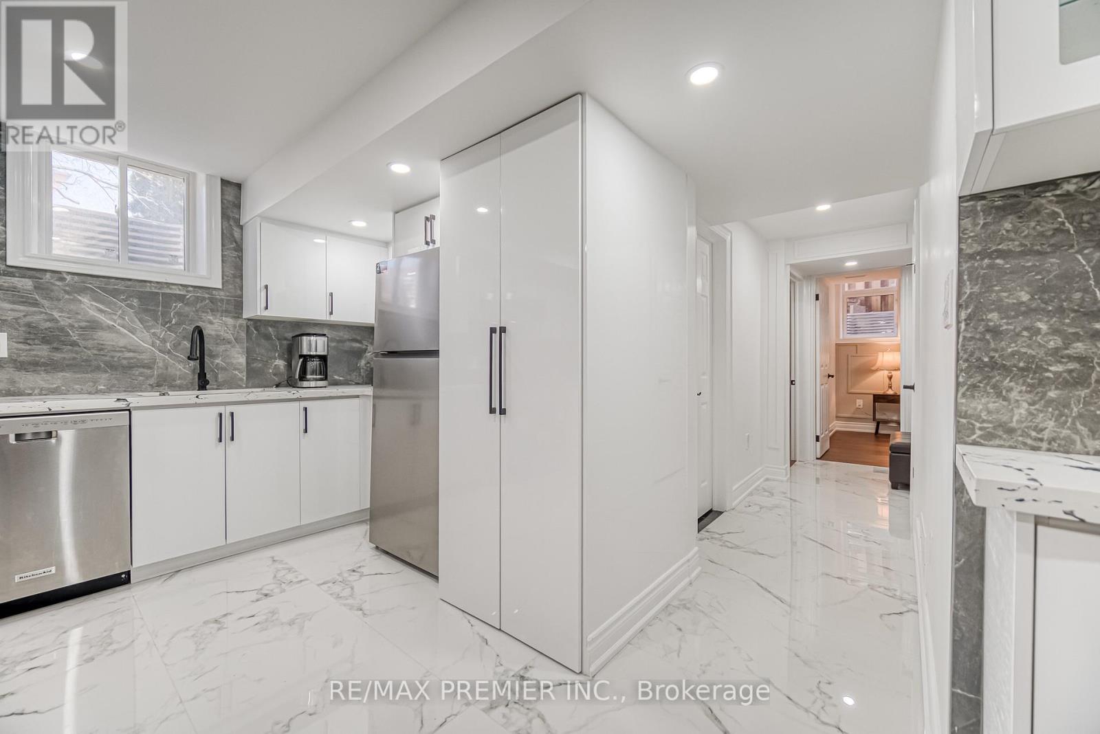 Bsmt - 133 Bernard Avenue, Richmond Hill, Ontario  L4C 9Z6 - Photo 20 - N12599110