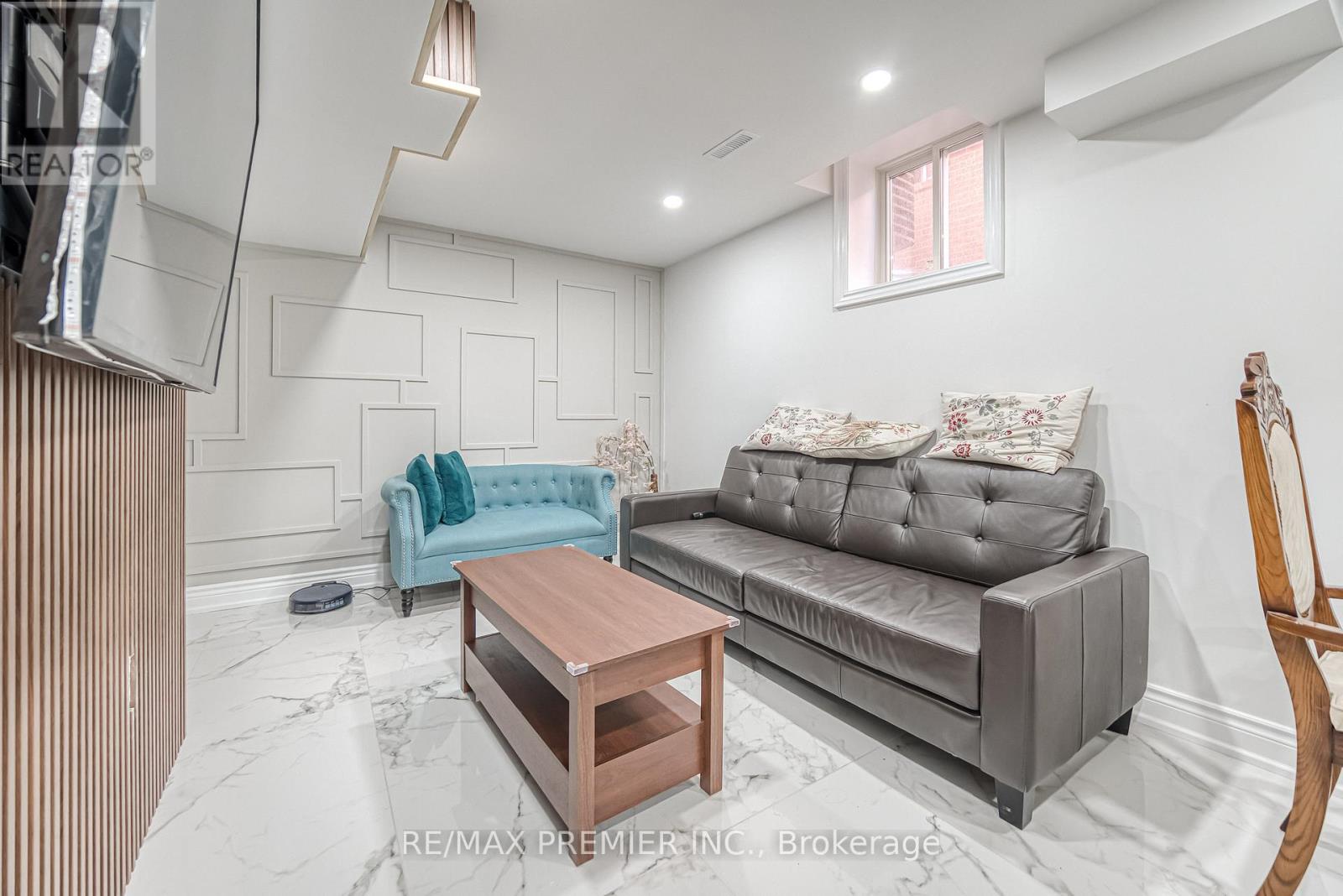 Bsmt - 133 Bernard Avenue, Richmond Hill, Ontario  L4C 9Z6 - Photo 17 - N12599110