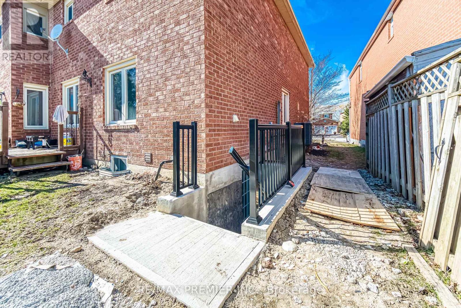 Bsmt - 133 Bernard Avenue, Richmond Hill, Ontario  L4C 9Z6 - Photo 6 - N12599110