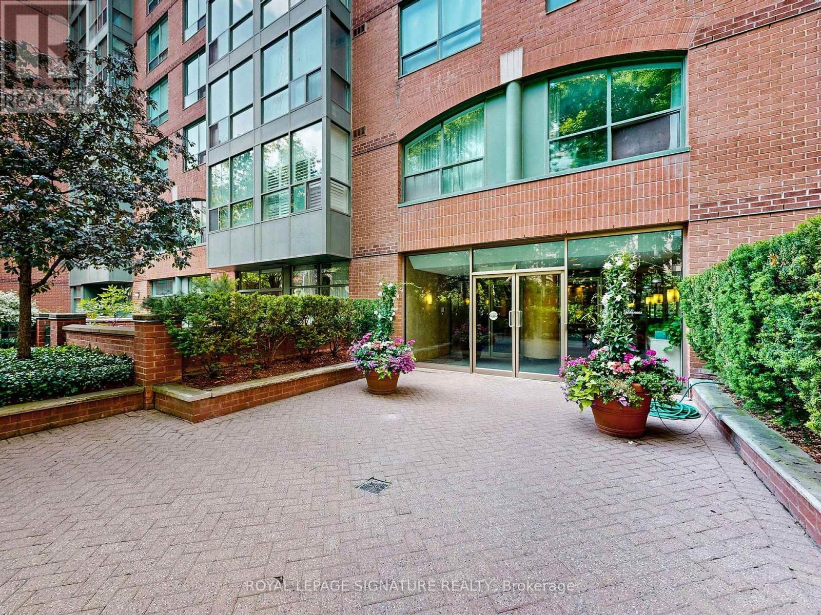 726 - 95 Prince Arthur Avenue, Toronto, Ontario  M5R 3P6 - Photo 3 - C12599152