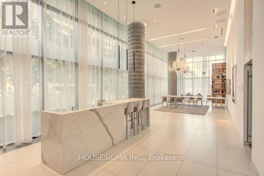 1201 - 185 Roehampton Avenue, Toronto, Ontario  M4P 1R4 - Photo 18 - C12599158