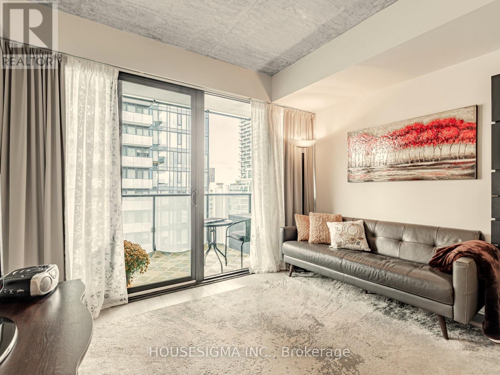 1201 - 185 Roehampton Avenue, Toronto, Ontario  M4P 1R4 - Photo 5 - C12599158