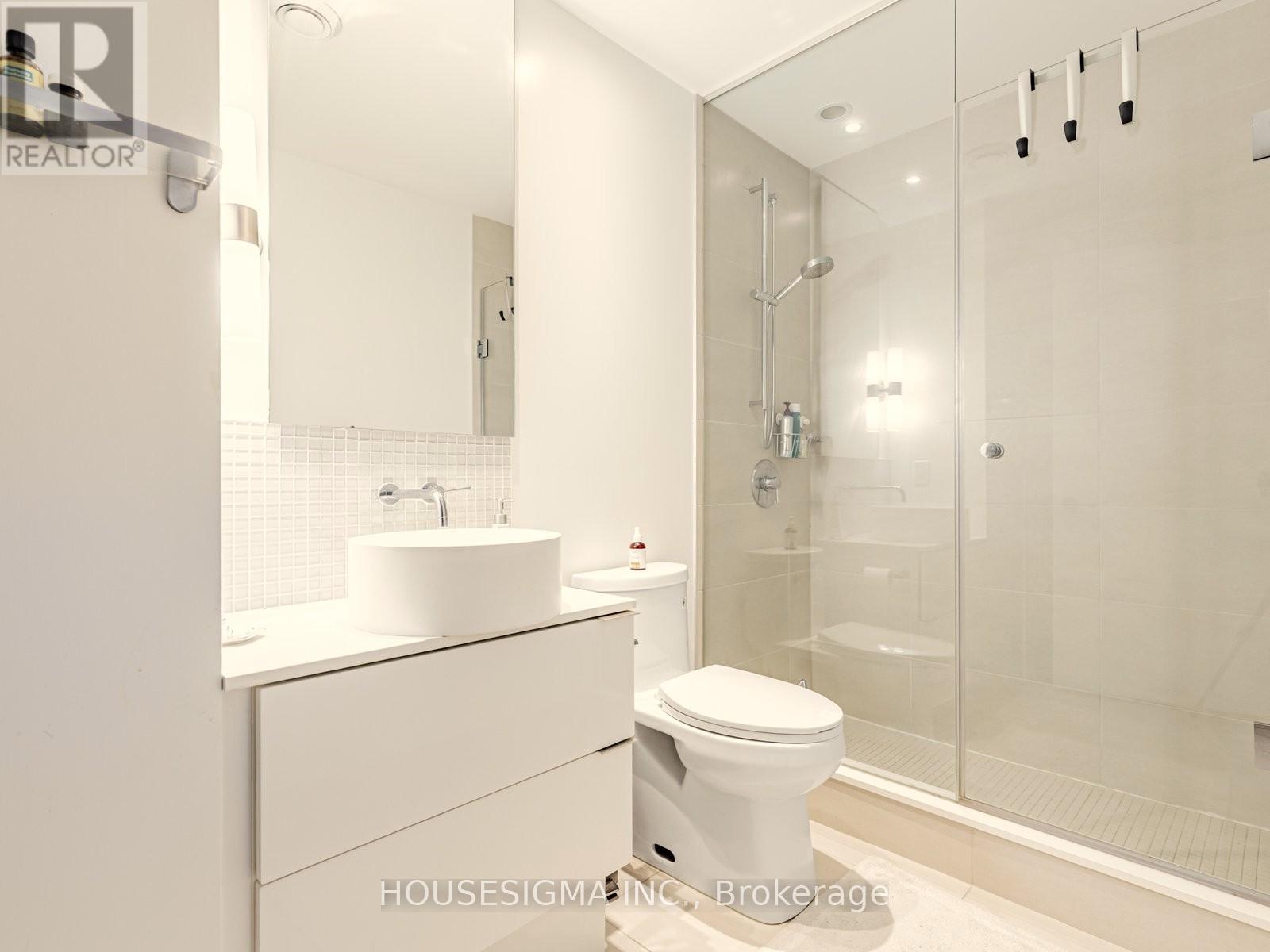 1201 - 185 Roehampton Avenue, Toronto, Ontario  M4P 1R4 - Photo 9 - C12599158