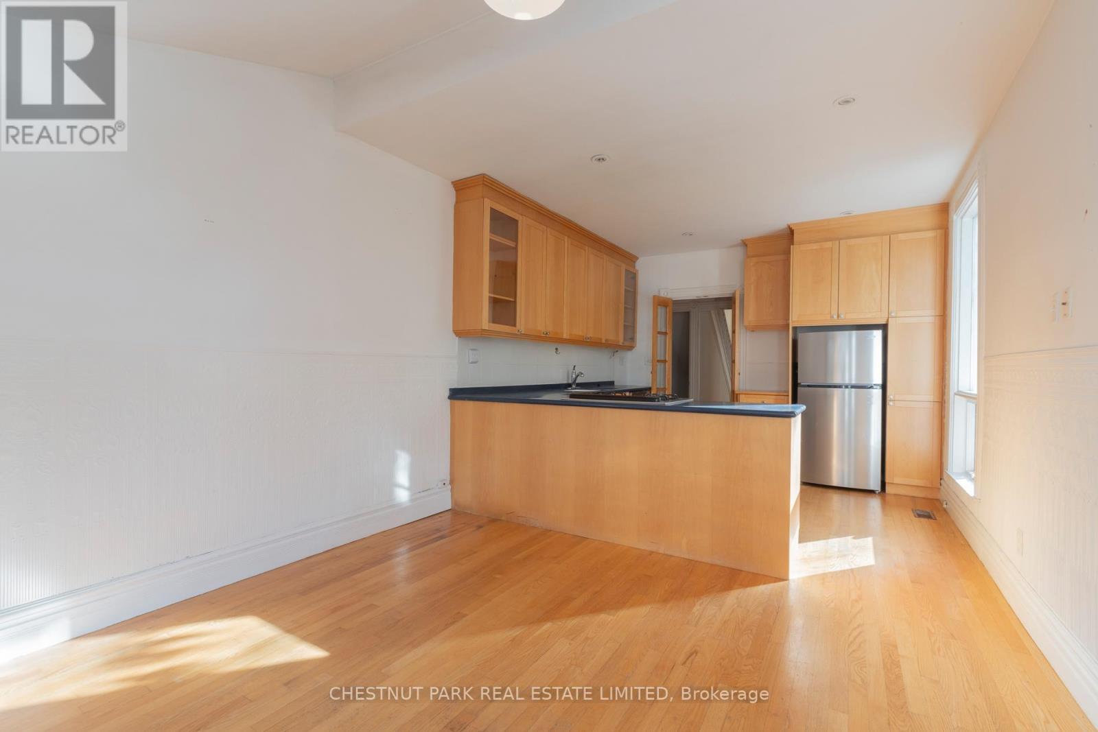 84 Shaftesbury Avenue, Toronto, Ontario  M4T 1A5 - Photo 19 - C12599164