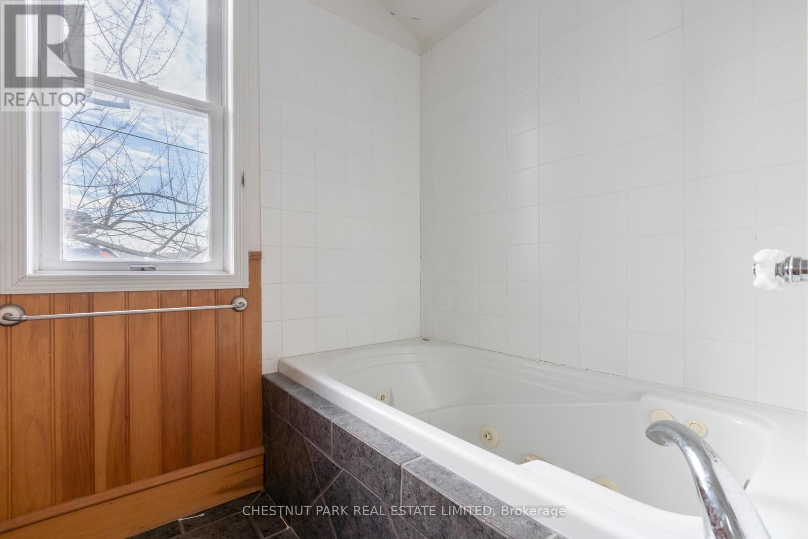 84 Shaftesbury Avenue, Toronto, Ontario  M4T 1A5 - Photo 33 - C12599164
