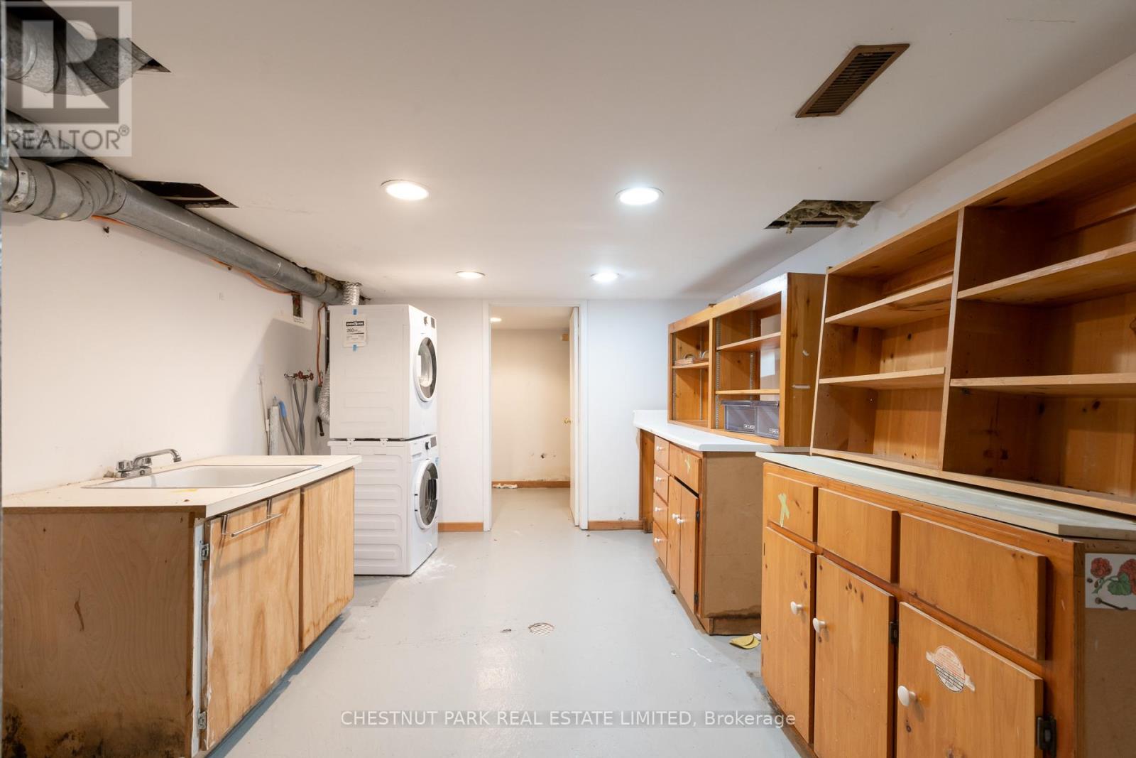 84 Shaftesbury Avenue, Toronto, Ontario  M4T 1A5 - Photo 35 - C12599164