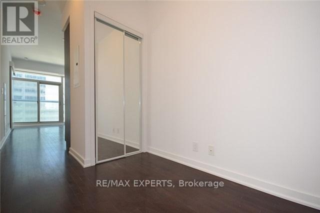 5009 - 14 York Street, Toronto, Ontario  M5J 0B1 - Photo 2 - C12599196