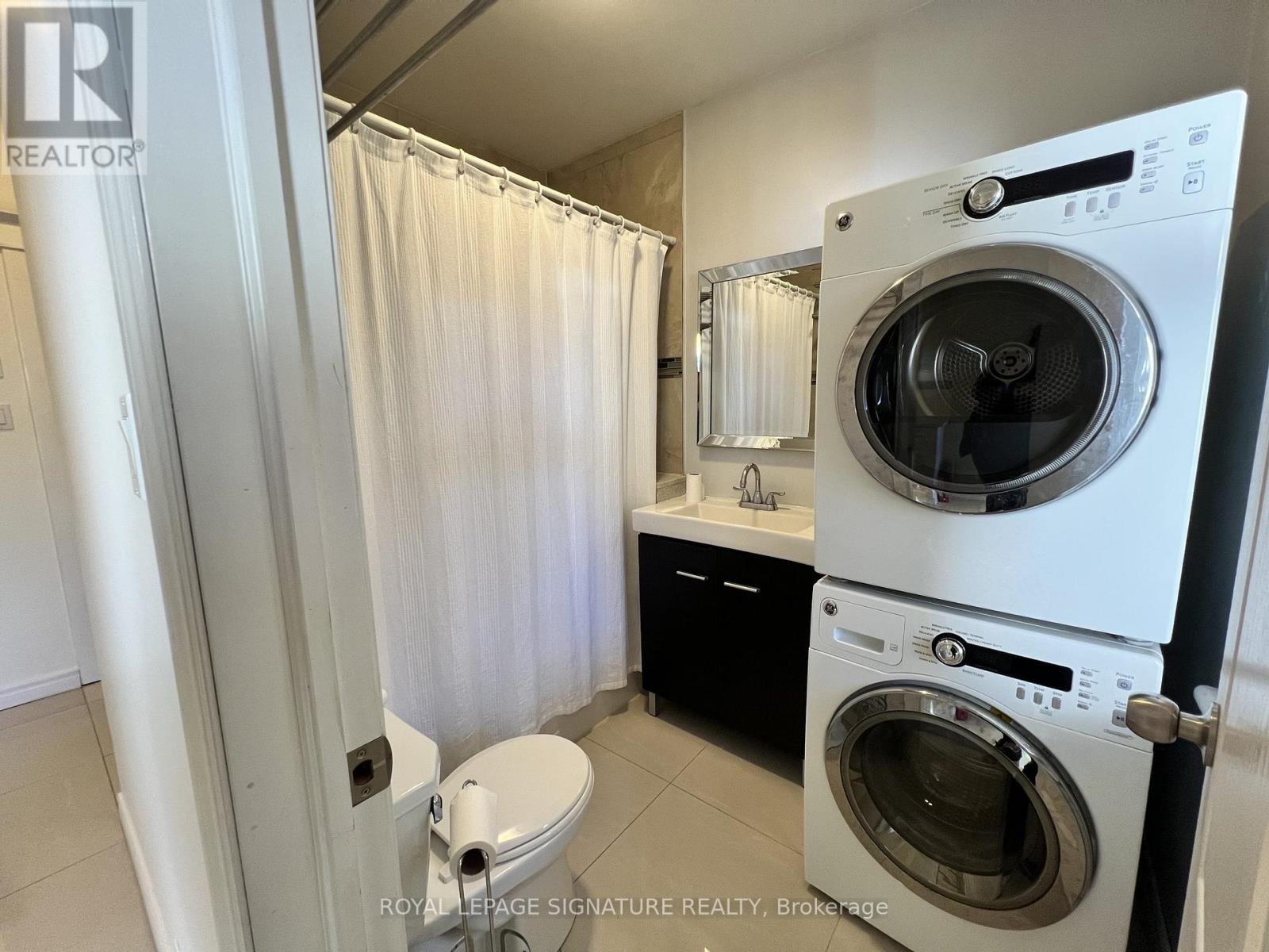 Main - 800 Pape Avenue, Toronto, Ontario  M4K 3S7 - Photo 13 - E12599180