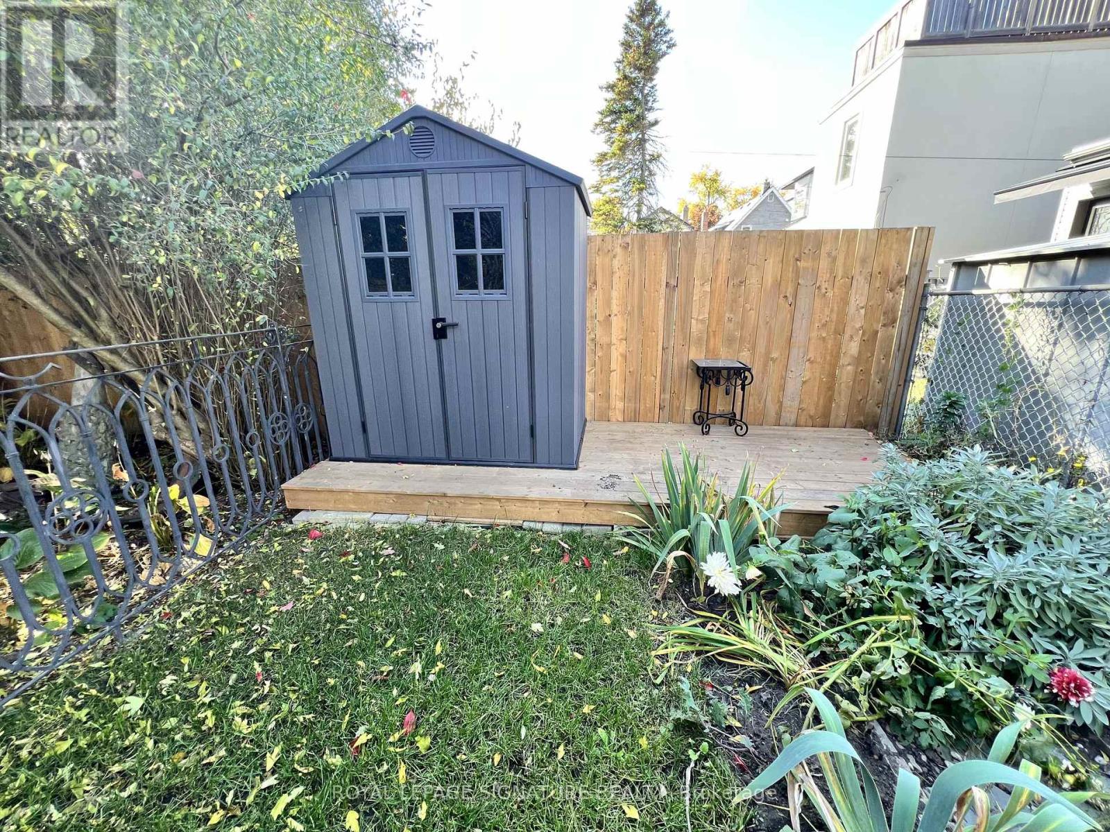 Main - 800 Pape Avenue, Toronto, Ontario  M4K 3S7 - Photo 18 - E12599180