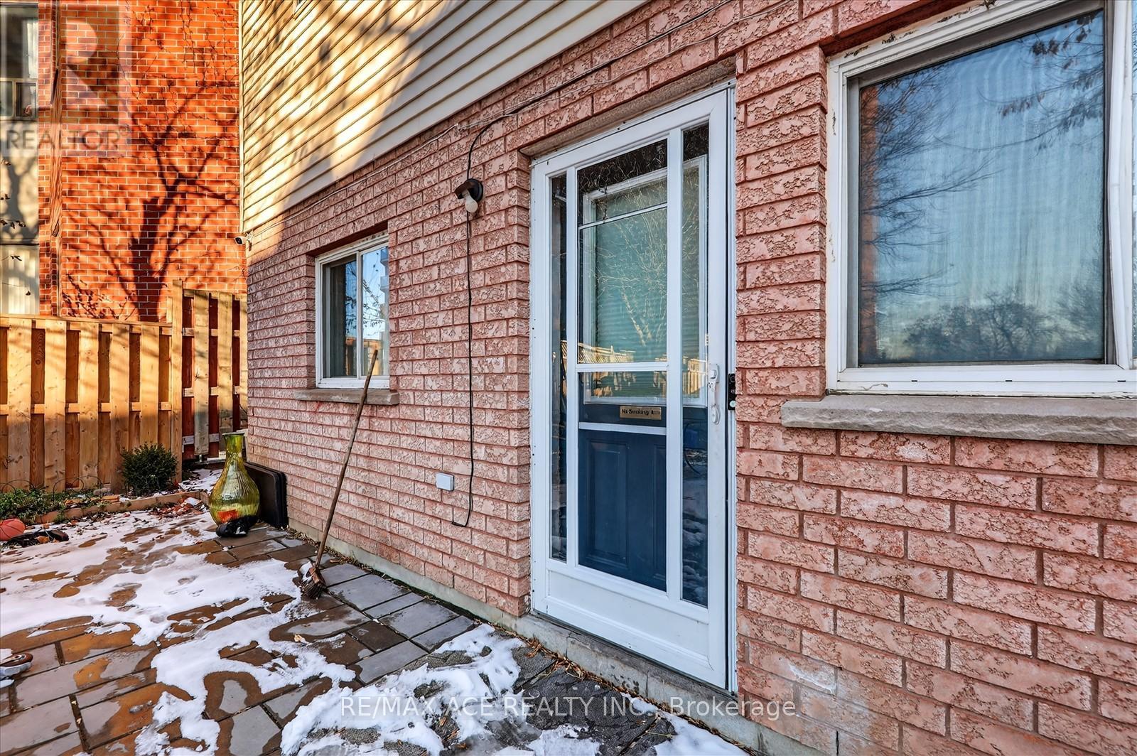 150 Centre Street S, Oshawa, Ontario  L1H 4A4 - Photo 20 - E12599192