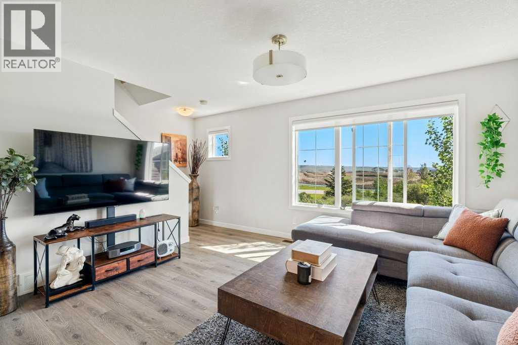 2202, 250 Fireside View, Cochrane, Alberta T4C 2M2 - Photo 4 - A2268289