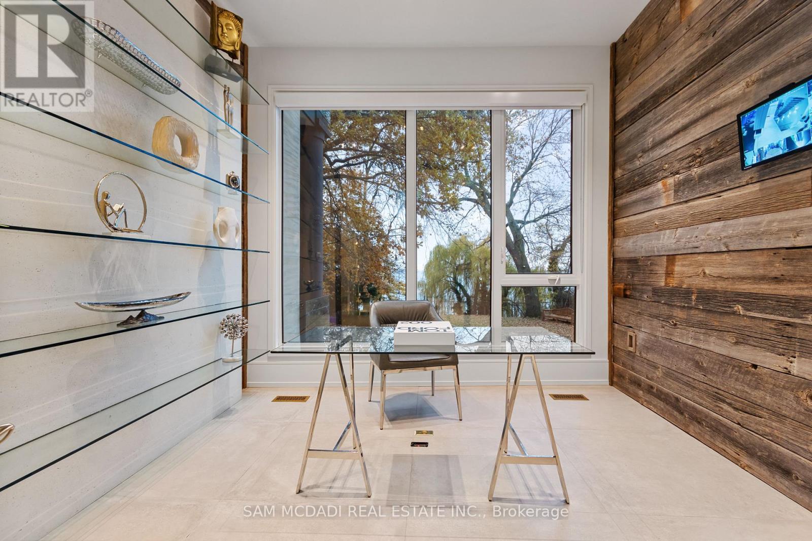 67 Lake Promenade, Toronto, Ontario  M8W 1A2 - Photo 13 - W12599128