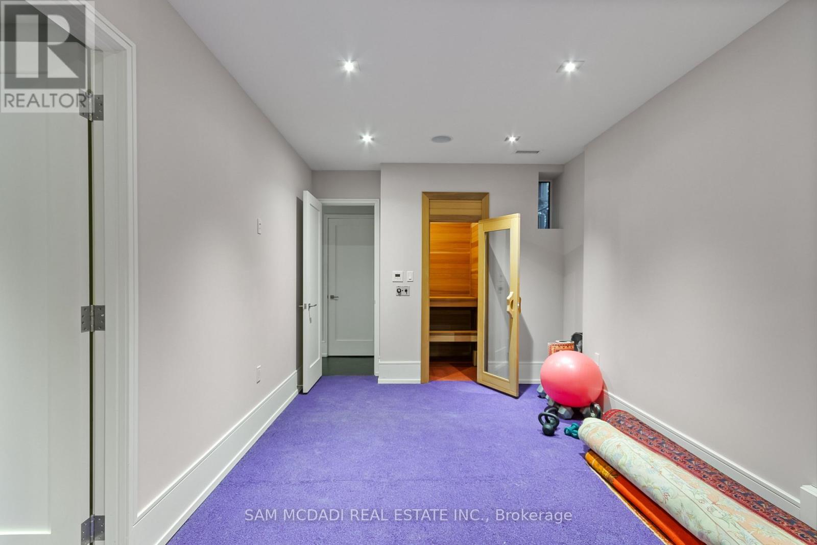 67 Lake Promenade, Toronto, Ontario  M8W 1A2 - Photo 35 - W12599128