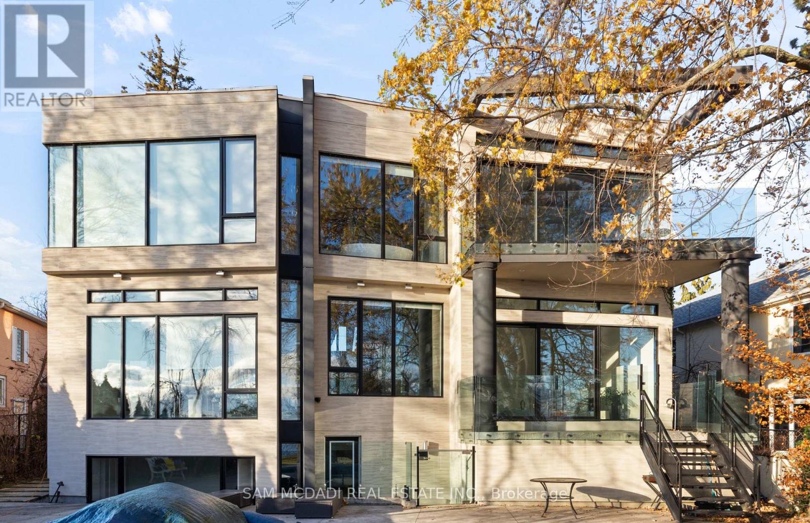 67 Lake Promenade, Toronto, Ontario  M8W 1A2 - Photo 42 - W12599128