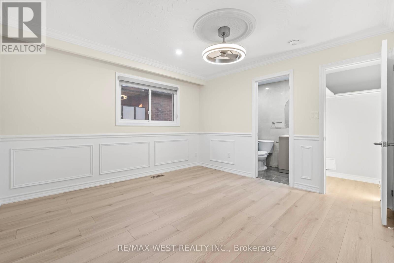 D - 38 Larchmere Avenue, Toronto, Ontario  M9L 2N3 - Photo 14 - W12599130