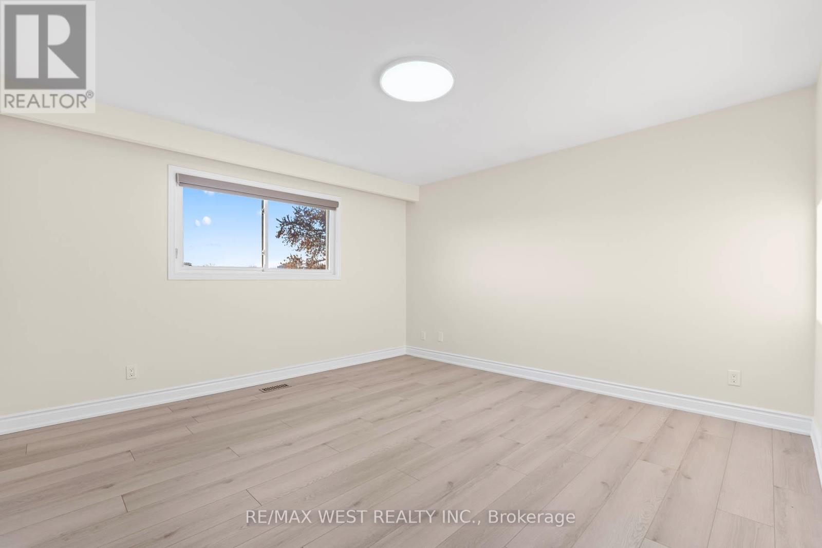 D - 38 Larchmere Avenue, Toronto, Ontario  M9L 2N3 - Photo 16 - W12599130