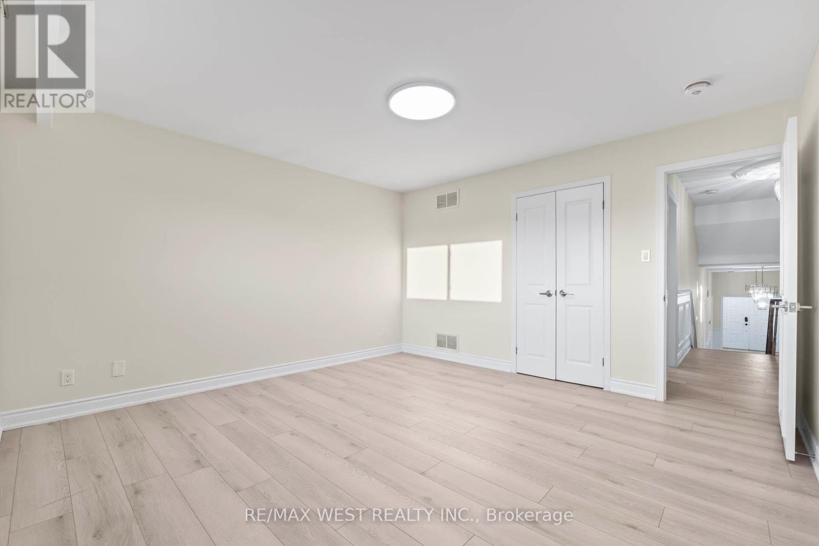 D - 38 Larchmere Avenue, Toronto, Ontario  M9L 2N3 - Photo 17 - W12599130