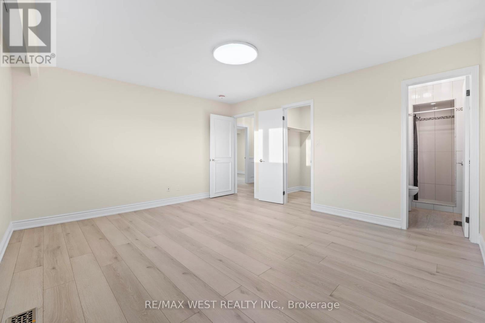 D - 38 Larchmere Avenue, Toronto, Ontario  M9L 2N3 - Photo 18 - W12599130