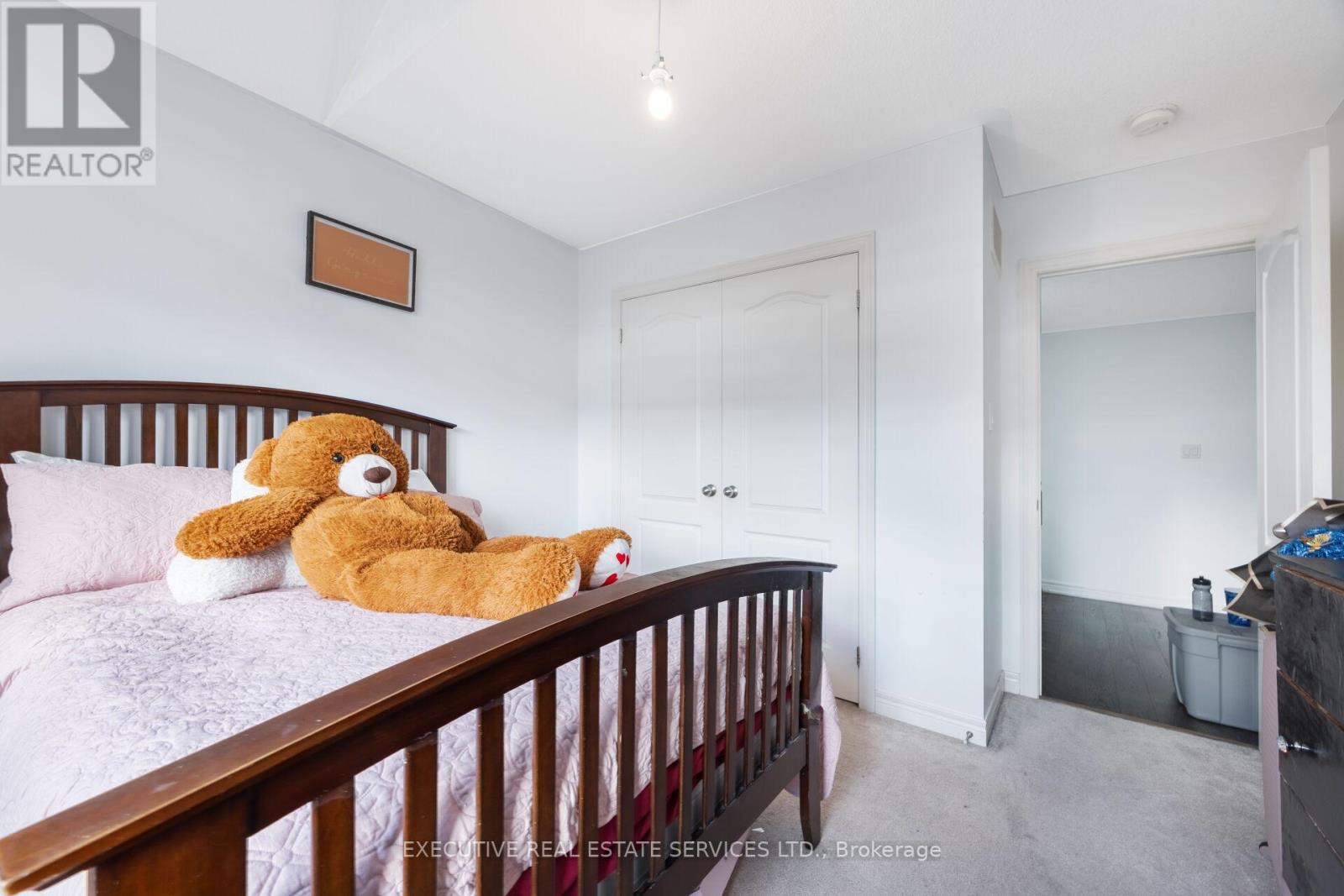 37 Ross Drive, Brampton, Ontario  L6R 3S7 - Photo 33 - W12599138