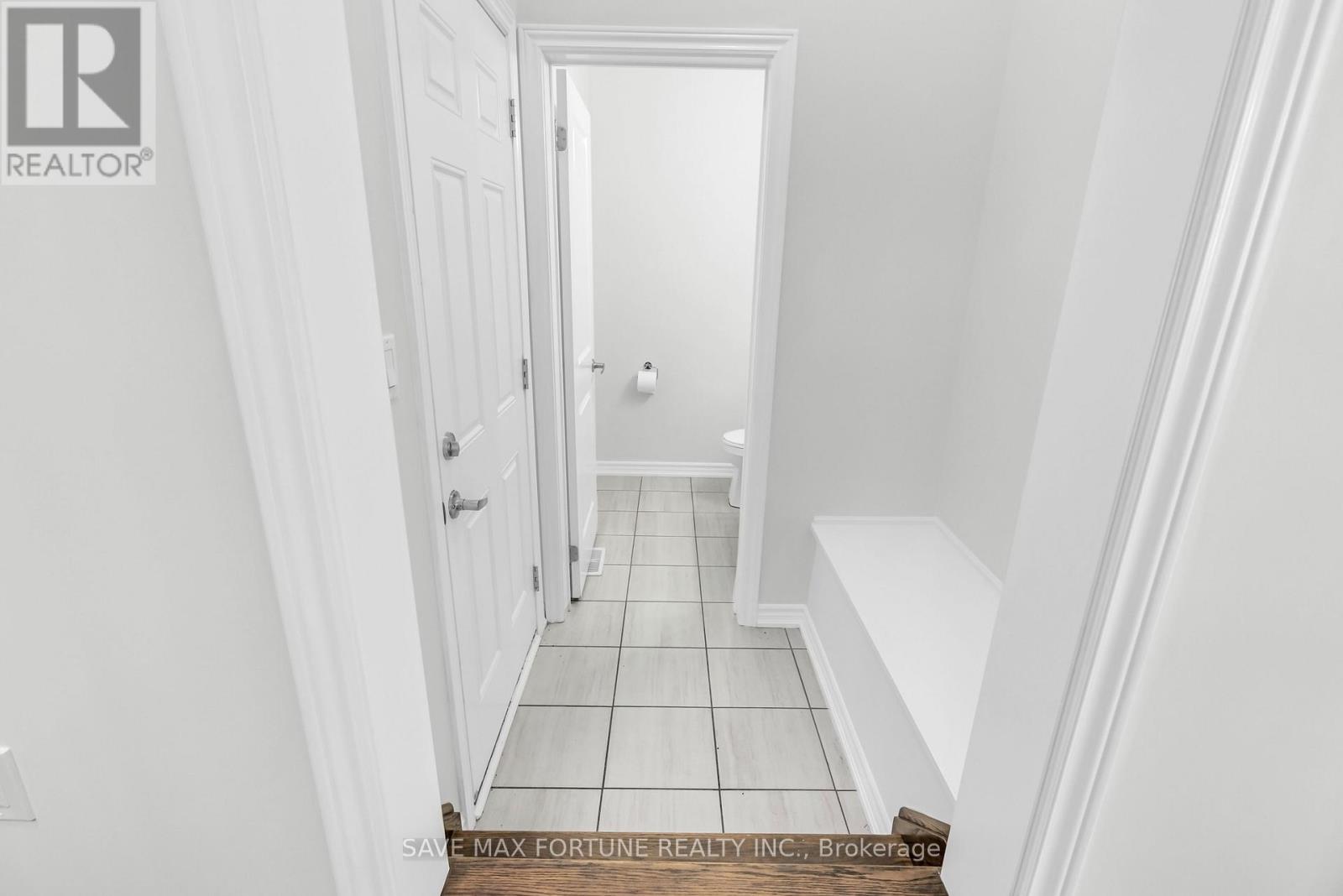 28 Gemma Place, Brampton, Ontario L6Z 1X9 - Photo 23 - W12599176