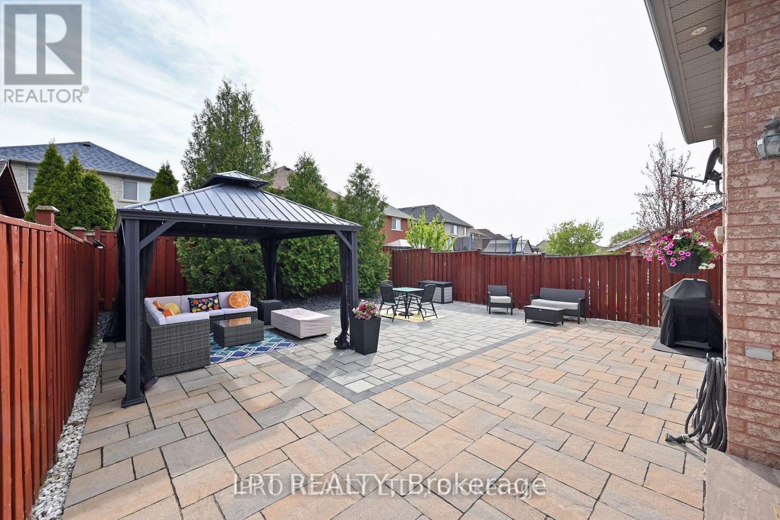 19 Terrastone Court, Caledon, Ontario L7E 2H1 - Photo 19 - W12599184