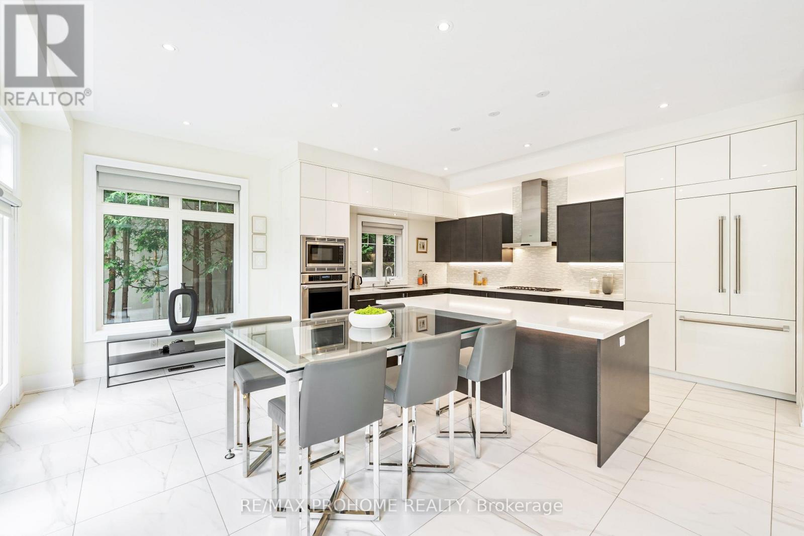 17 Alma Walker Way, Markham, Ontario  L3P 0N7 - Photo 12 - N12464830