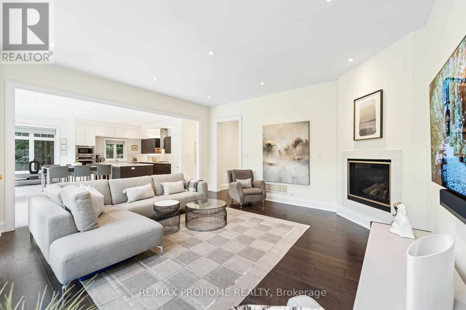 17 Alma Walker Way, Markham, Ontario  L3P 0N7 - Photo 9 - N12464830