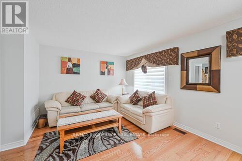 80 Wickstead Court, Brampton (Sandringham-Wellington), Ontario  L6R 1N8 - Photo 17 - W12358122