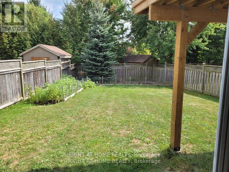 1203 Countrystone Drive, Kitchener, Ontario N2N 3S4 - Photo 10 - X12599136