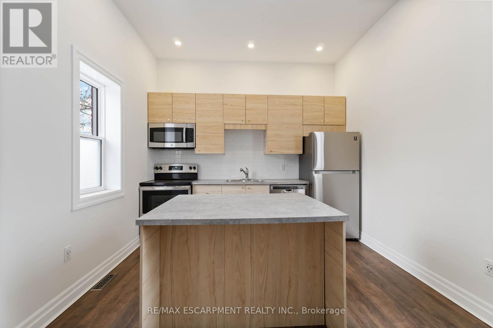 16 Murray Street W, Hamilton, Ontario  L8L 1B2 - Photo 5 - X12599178