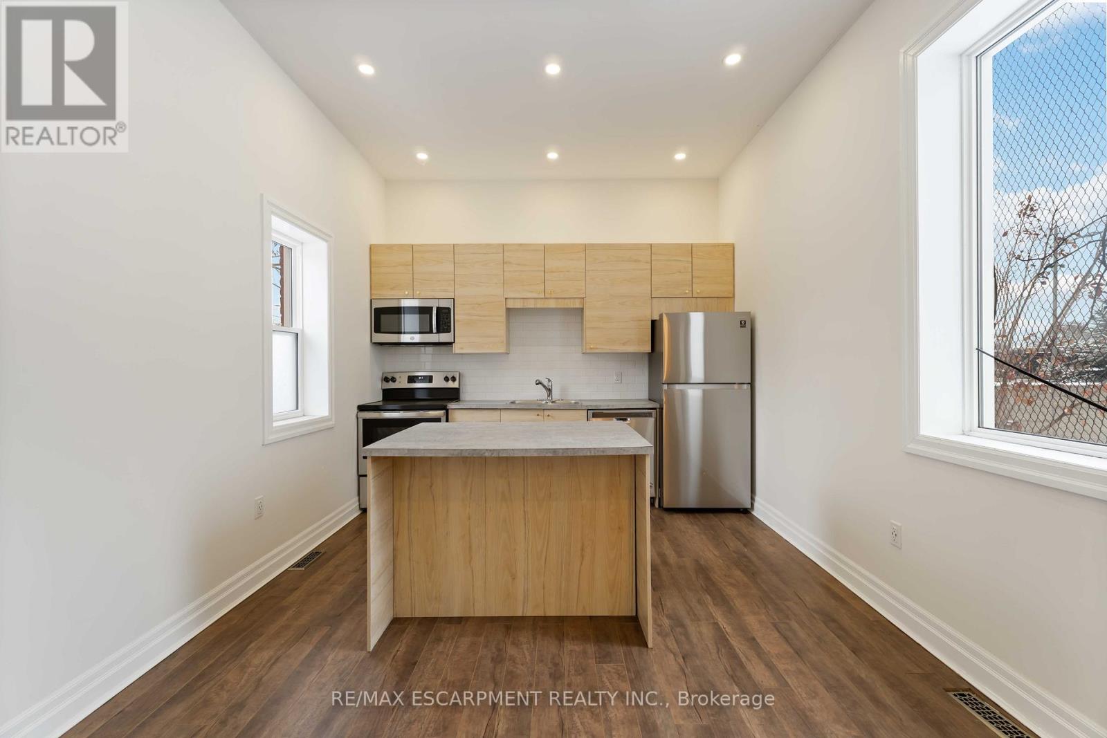 16 Murray Street W, Hamilton, Ontario  L8L 1B2 - Photo 7 - X12599178