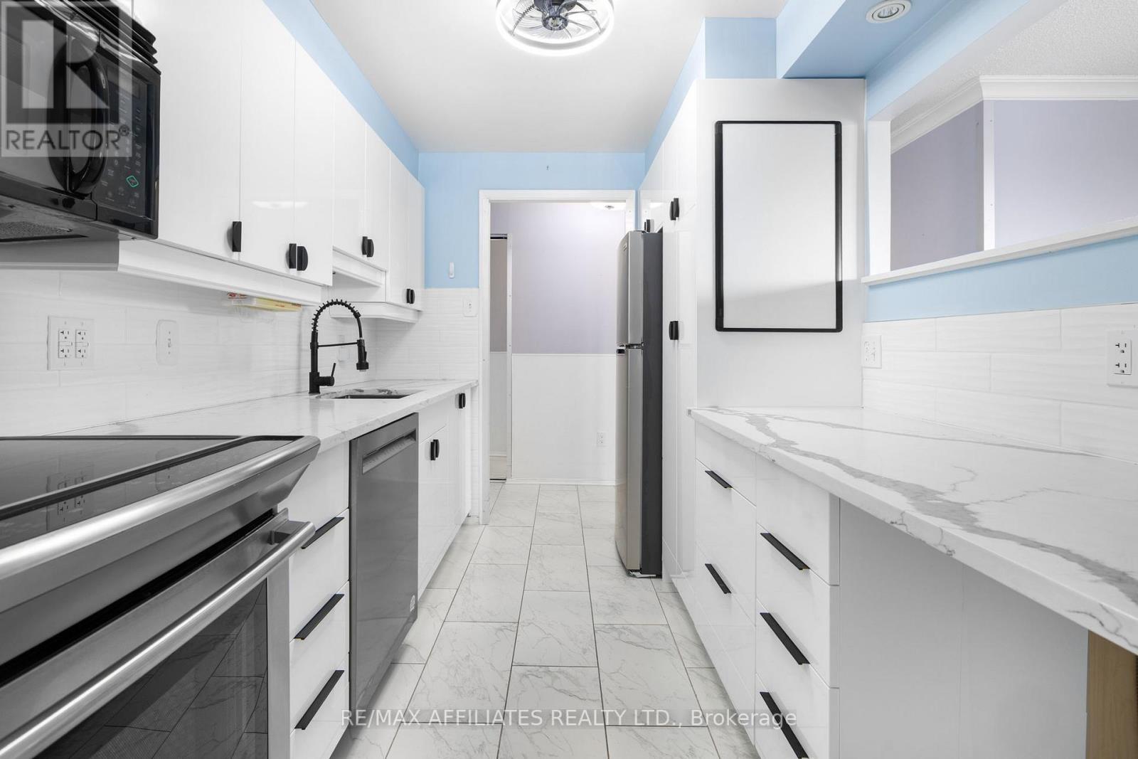 2305 - 1025 Richmond Road, Ottawa, Ontario  K2B 8G8 - Photo 11 - X12599372