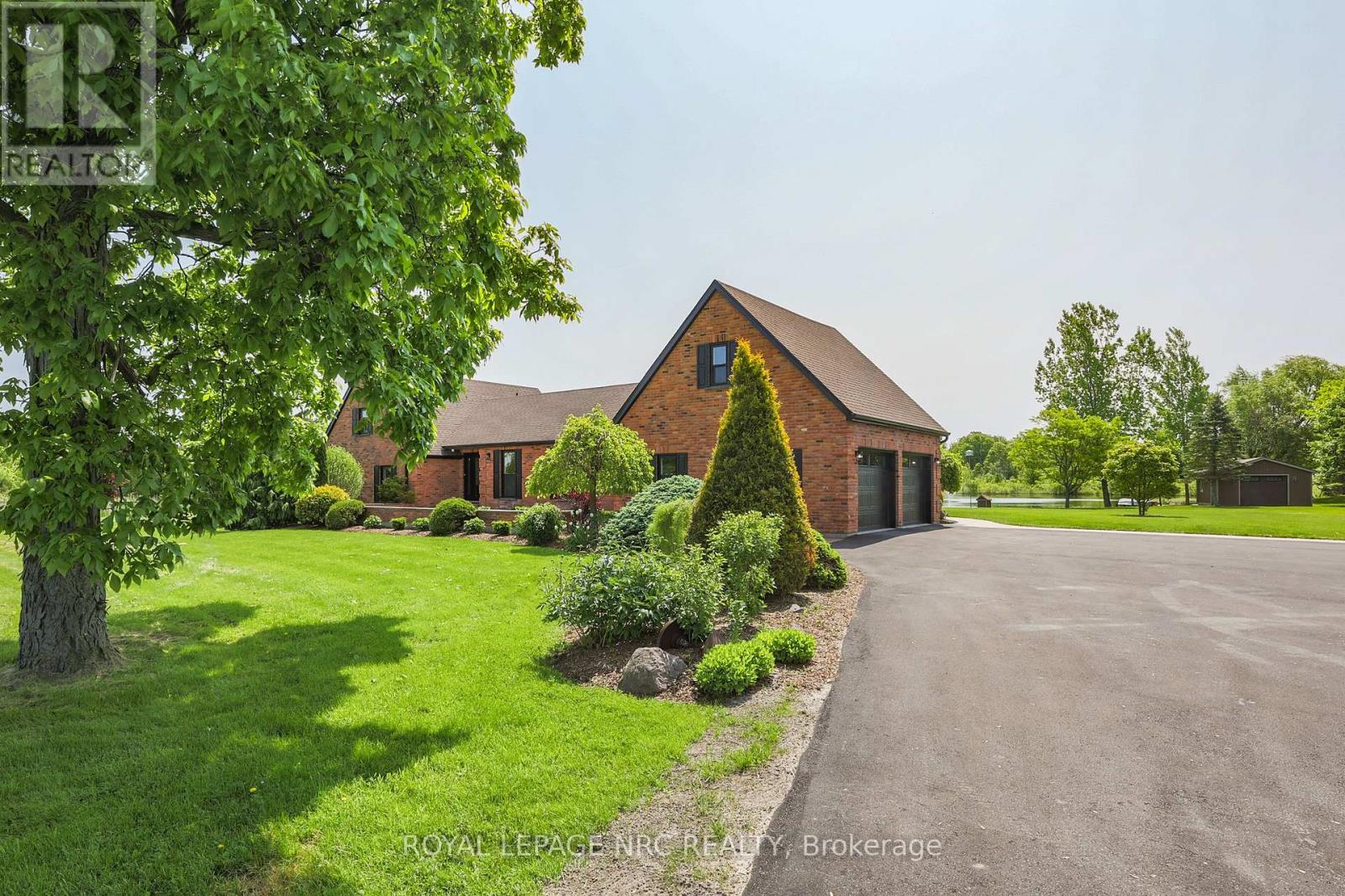 2021 Victoria Avenue, Pelham, Ontario  L0S 1C0 - Photo 3 - X12599358