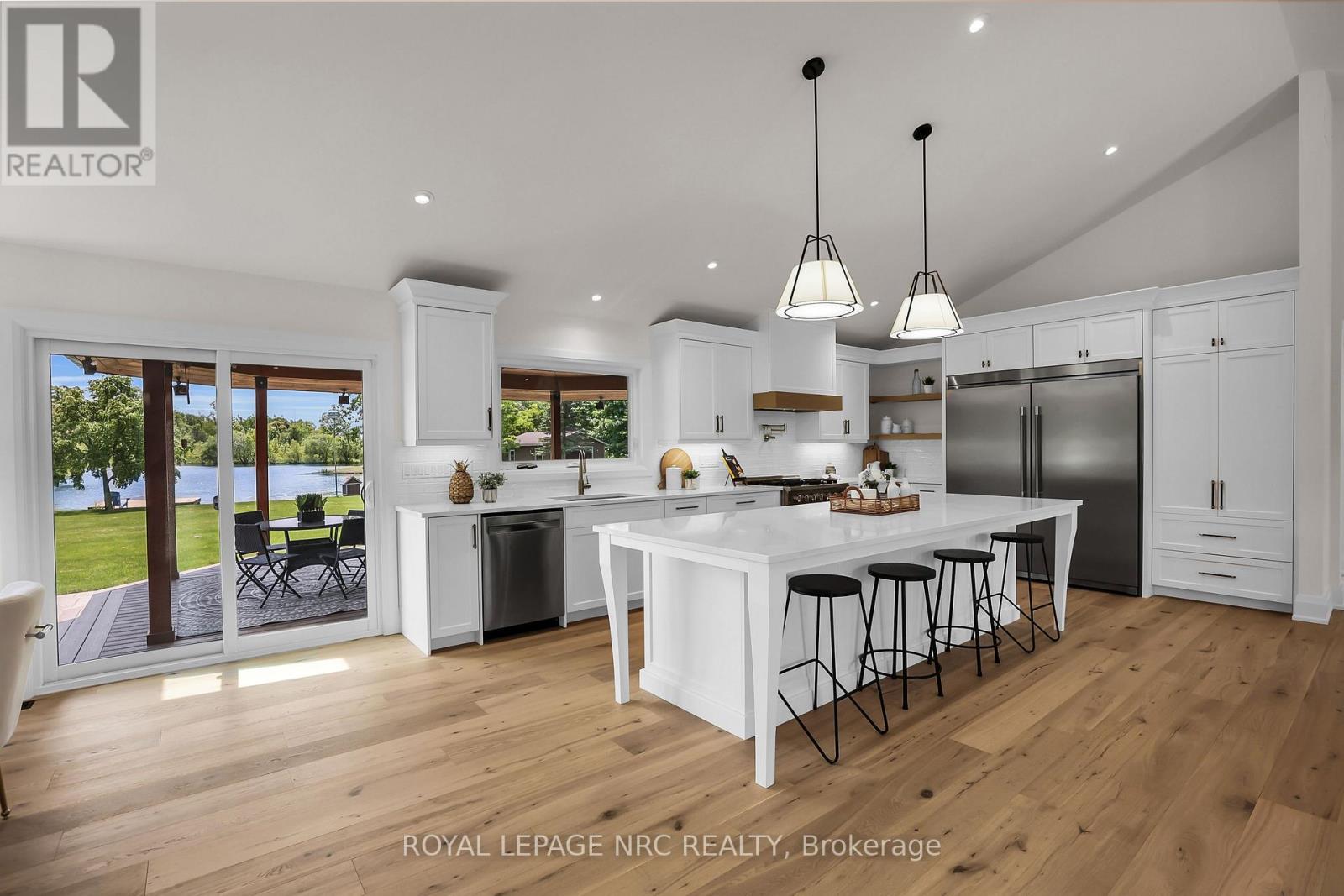 2021 Victoria Avenue, Pelham, Ontario  L0S 1C0 - Photo 37 - X12599358