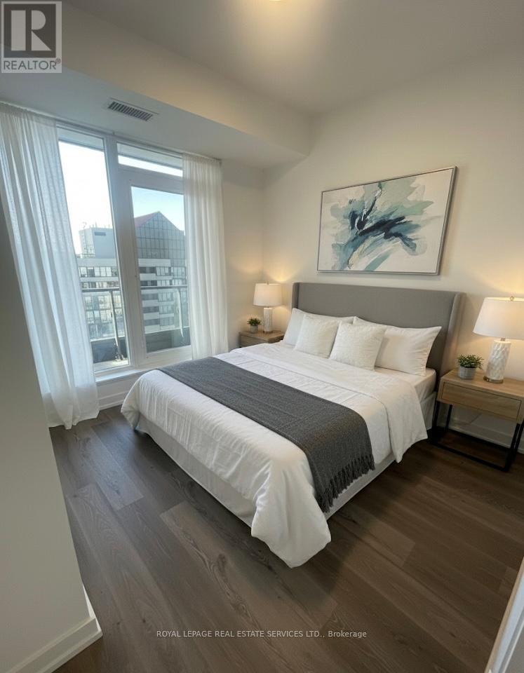 2908 - 395 Square One Drive, Mississauga, Ontario  L5B 0P6 - Photo 6 - W12598218