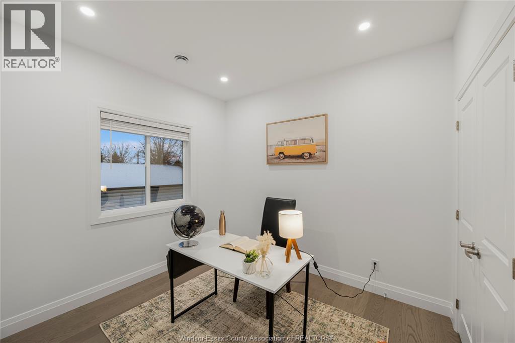 659 Alexandrine, Windsor, Ontario N8X 3C1 - Photo 12 - 25030925