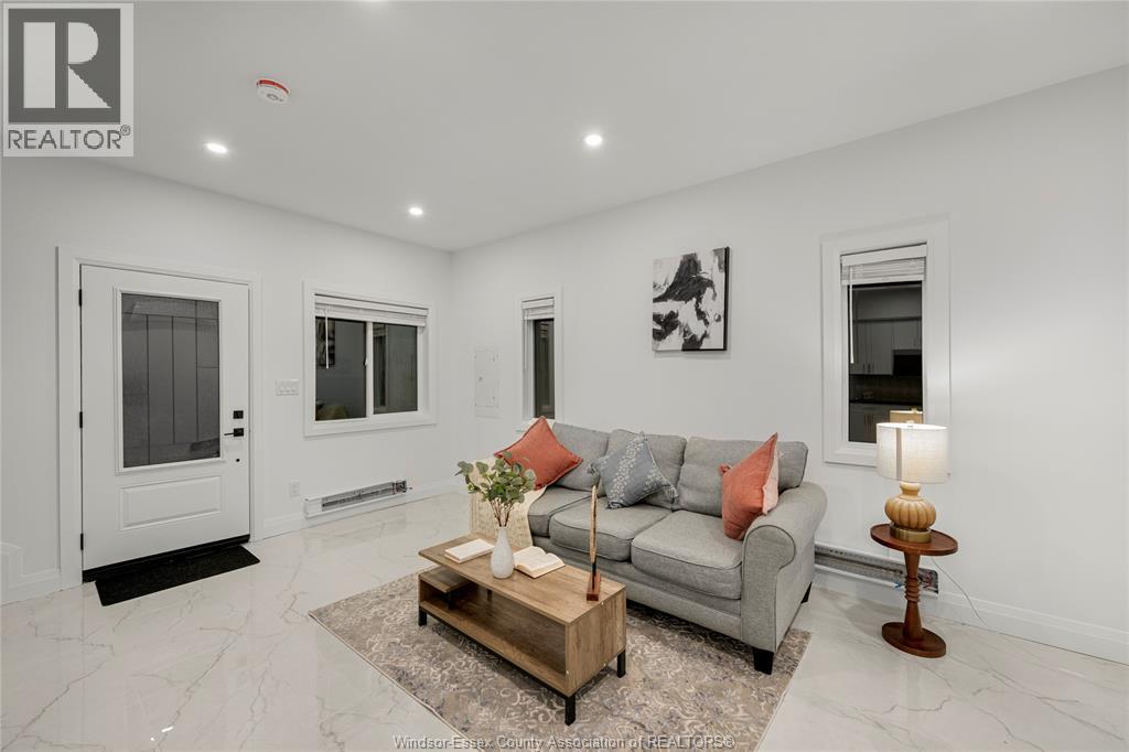 659 Alexandrine, Windsor, Ontario N8X 3C1 - Photo 43 - 25030925