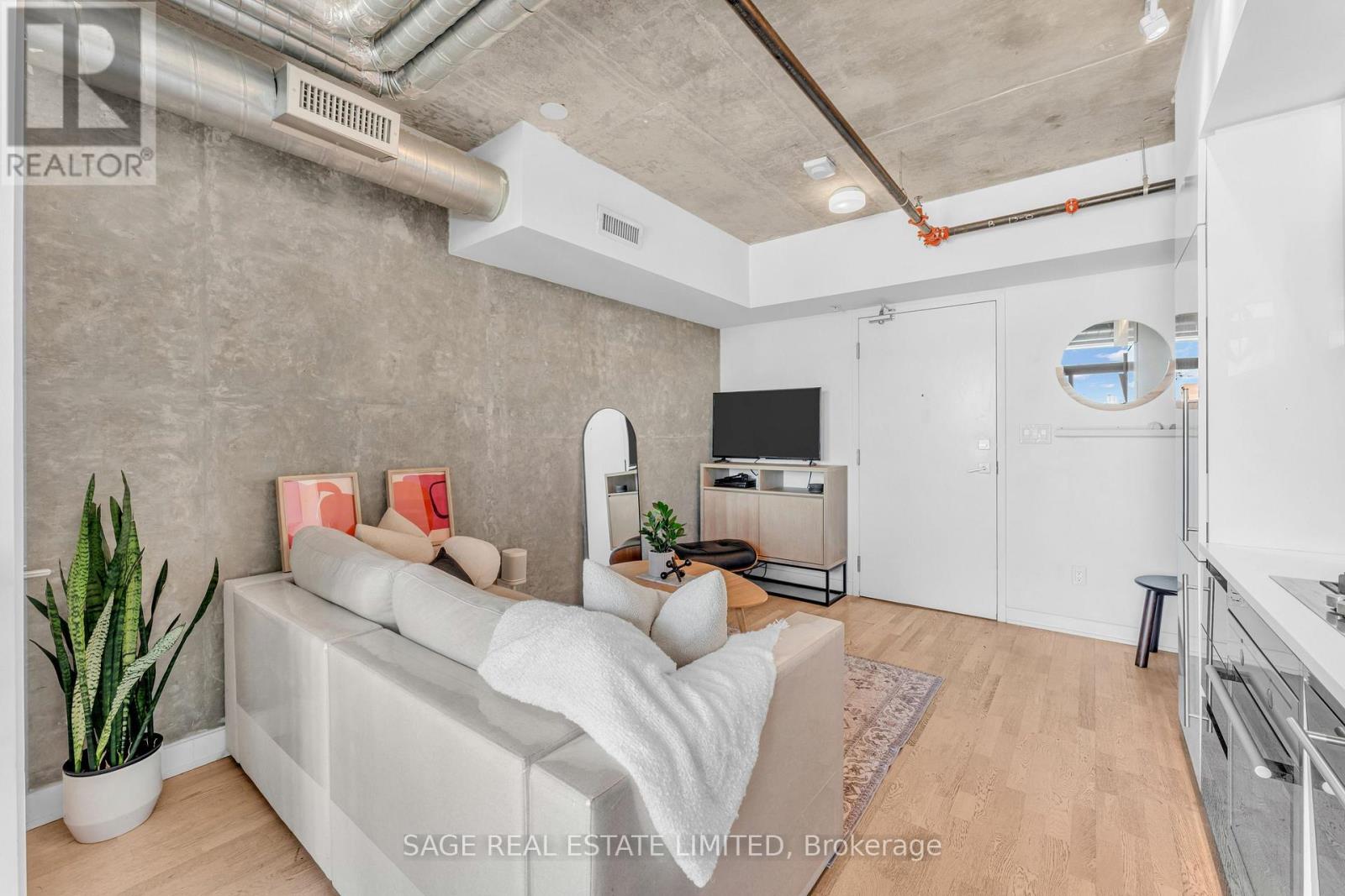 502 - 109 Wolseley Street, Toronto, Ontario  M6J 1K1 - Photo 3 - C12599332