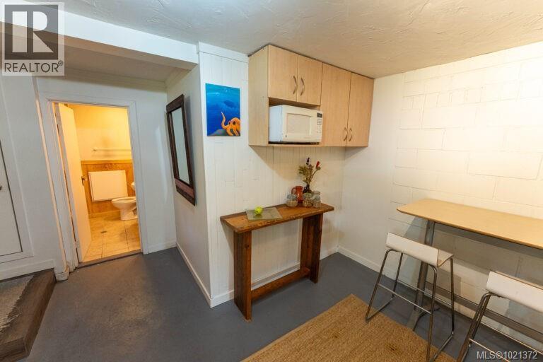 246 Lee St, Ucluelet, British Columbia  V0R 3A0 - Photo 22 - 1021372