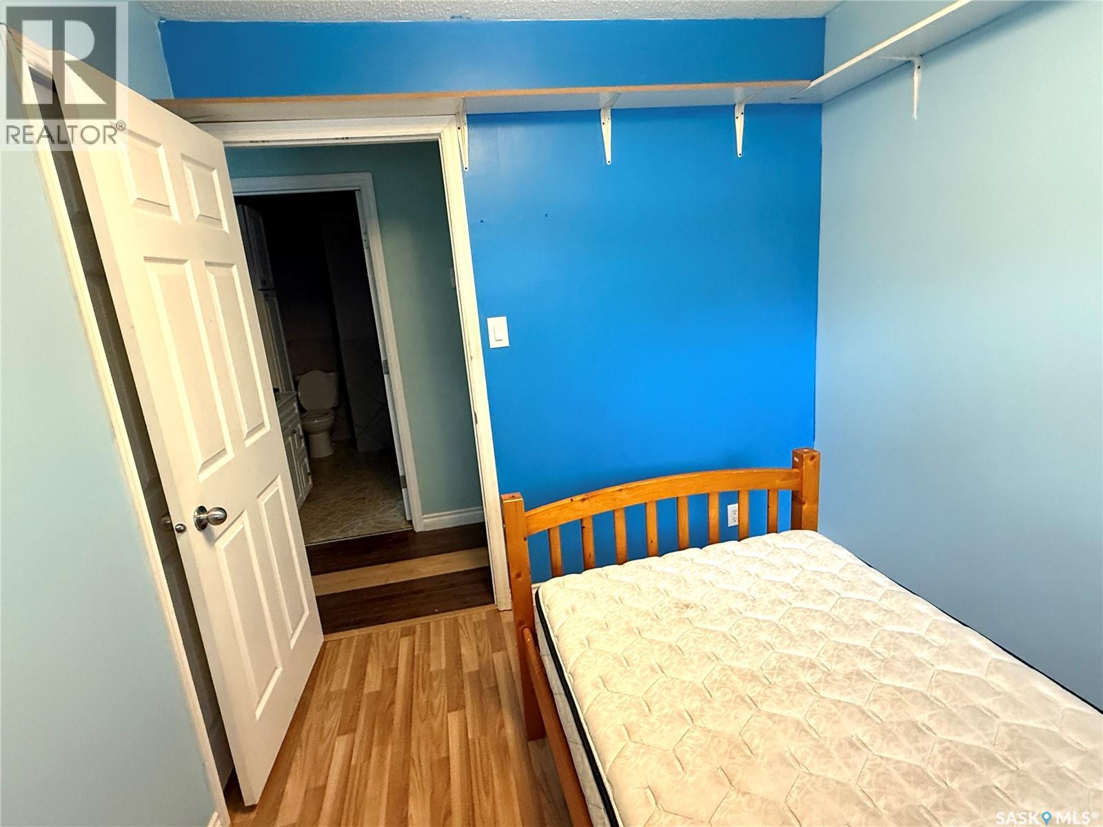 2472 Ross Crescent, North Battleford, Saskatchewan  S9A 3R3 - Photo 16 - SK021101