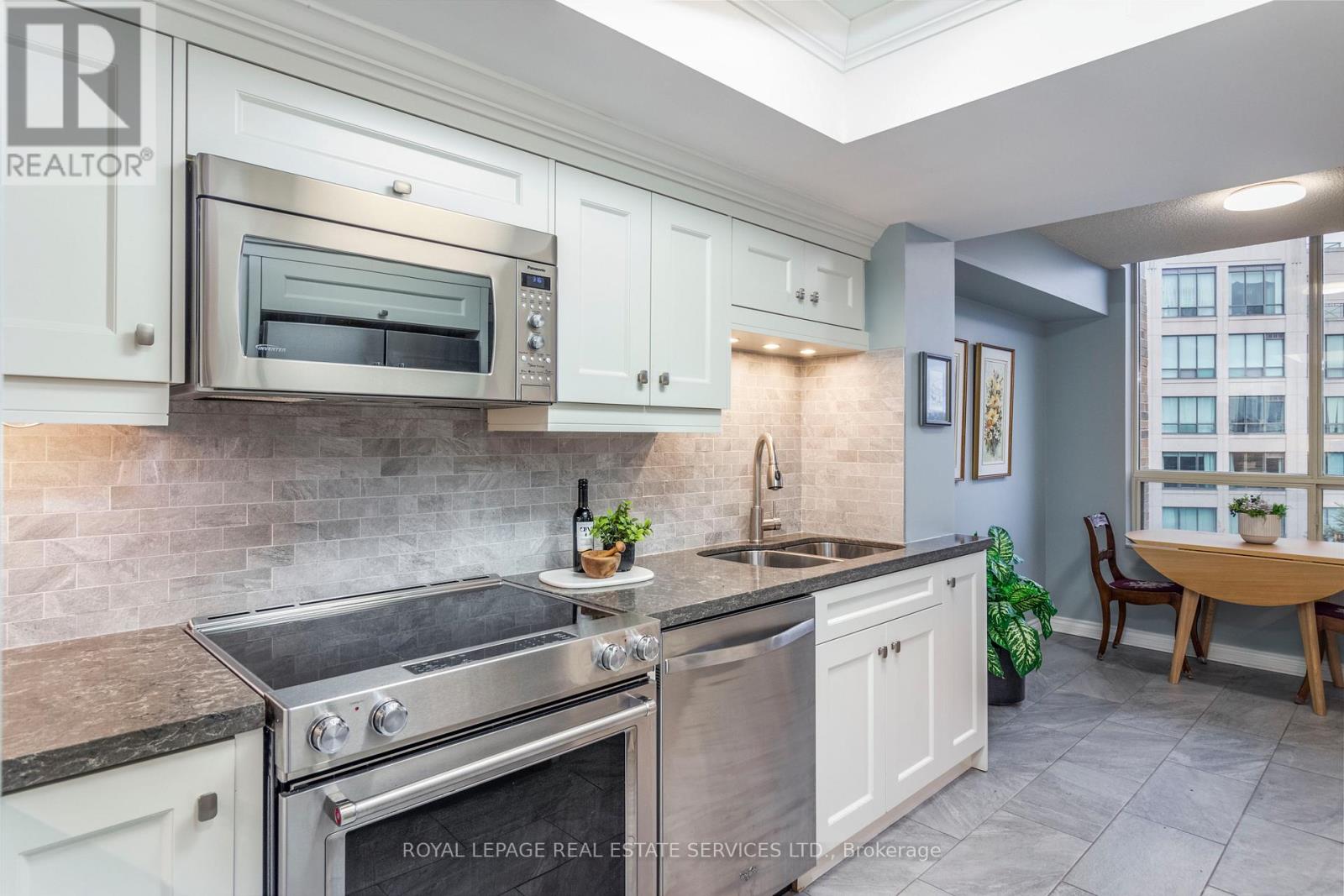 612 - 215 The Donway West, Toronto, Ontario  M3B 3P5 - Photo 12 - C12598868