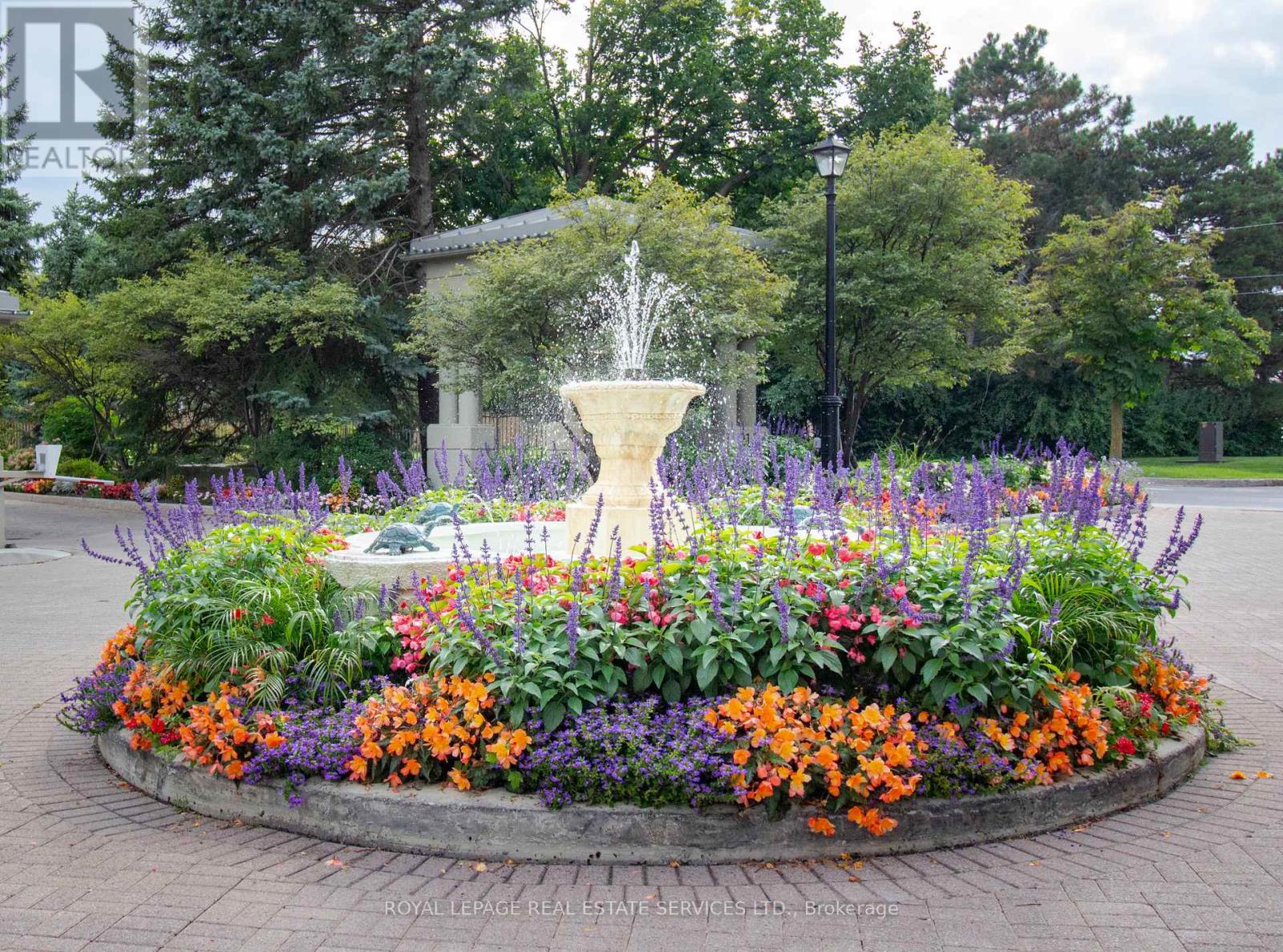 612 - 215 The Donway West, Toronto, Ontario  M3B 3P5 - Photo 2 - C12598868