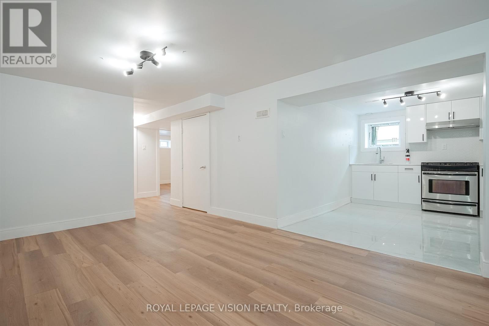 Bsmt - 35 Dowswell Drive, Toronto, Ontario  M1B 1H5 - Photo 7 - E12599272