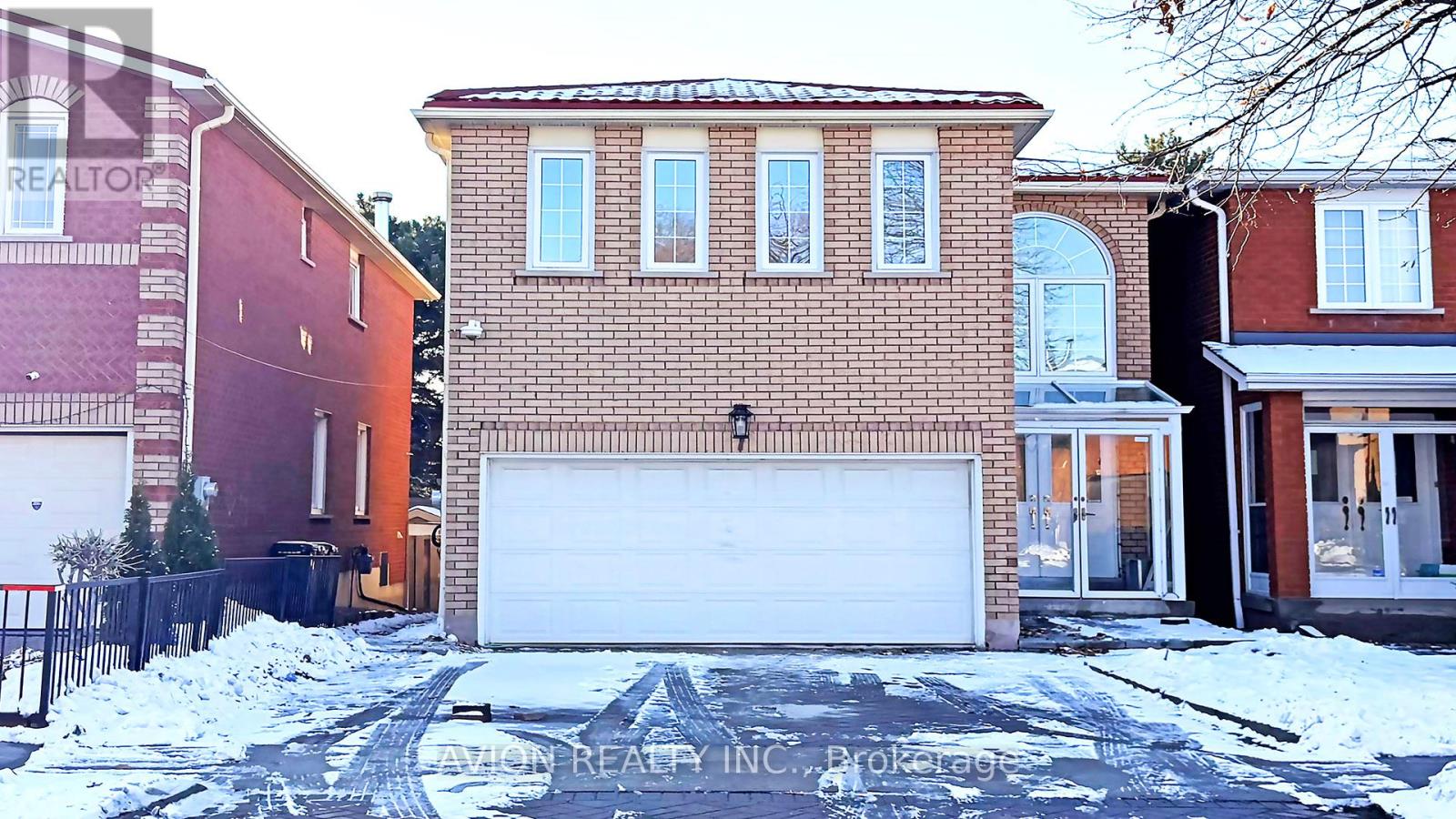 7 HEASLIP TERRACE, Toronto, Ontario