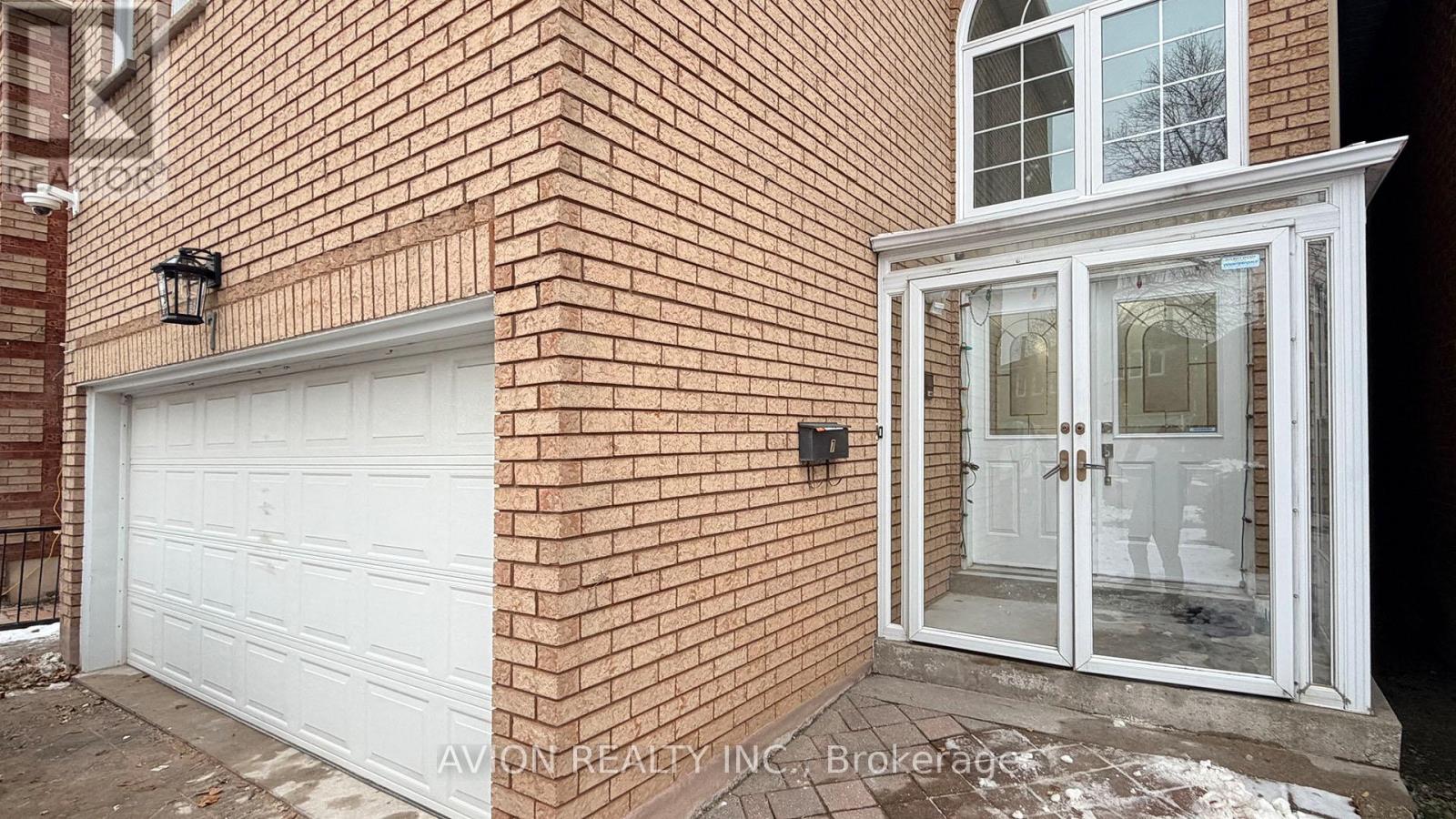 7 Heaslip Terrace, Toronto, Ontario  M1T 1W8 - Photo 2 - E12599278